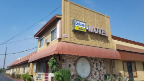 Deluxe Motel, Los Angeles Area